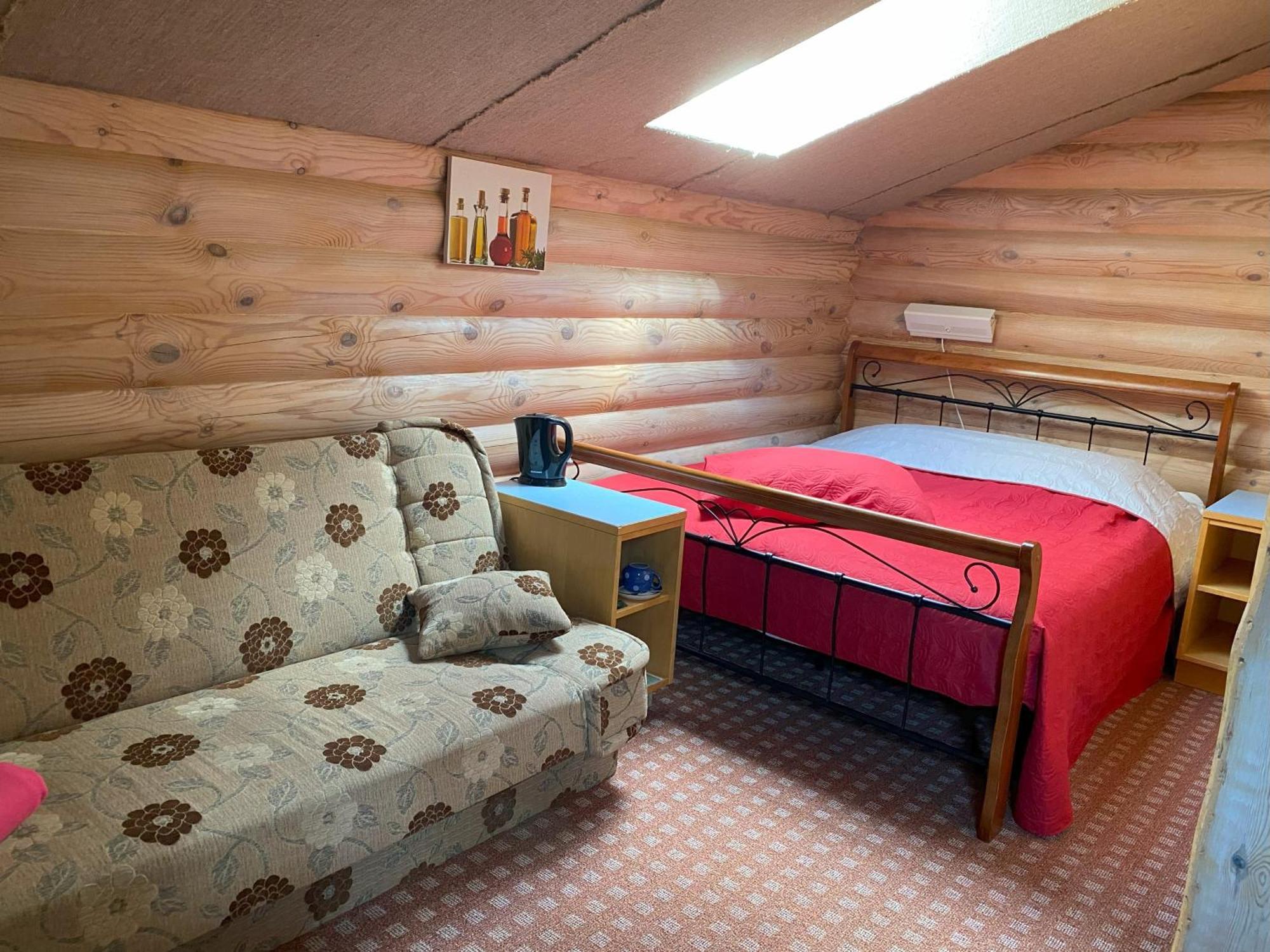 Kuelalistemaja Vehendi Motell Esterno foto